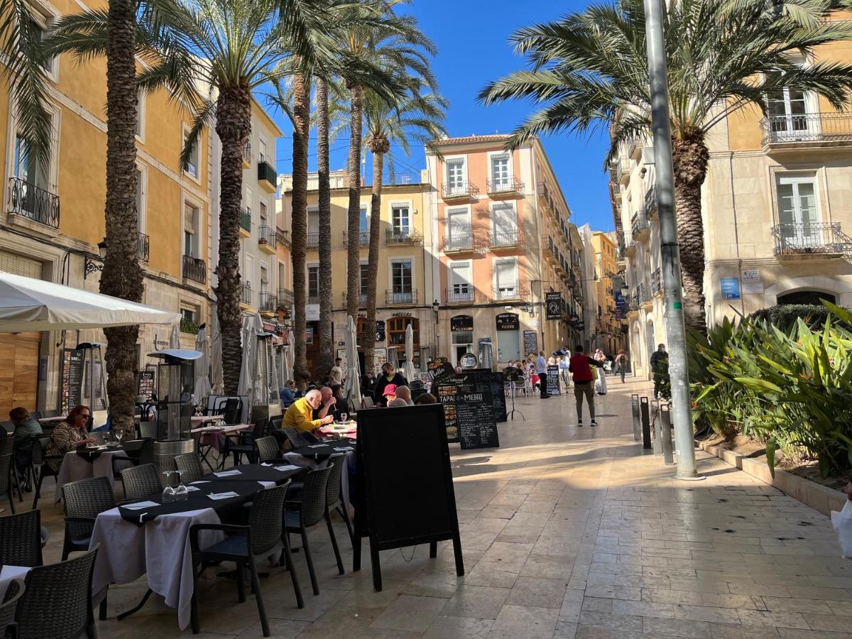 Alicante Beach Apartment Екстериор снимка